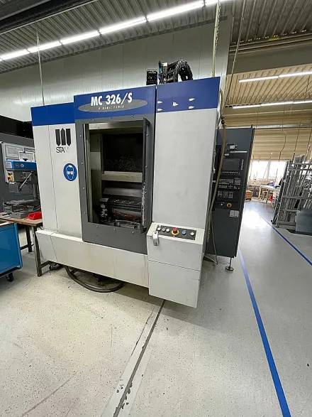 Stama MC 326 CNC Bearbeitungszentrum – RESALE