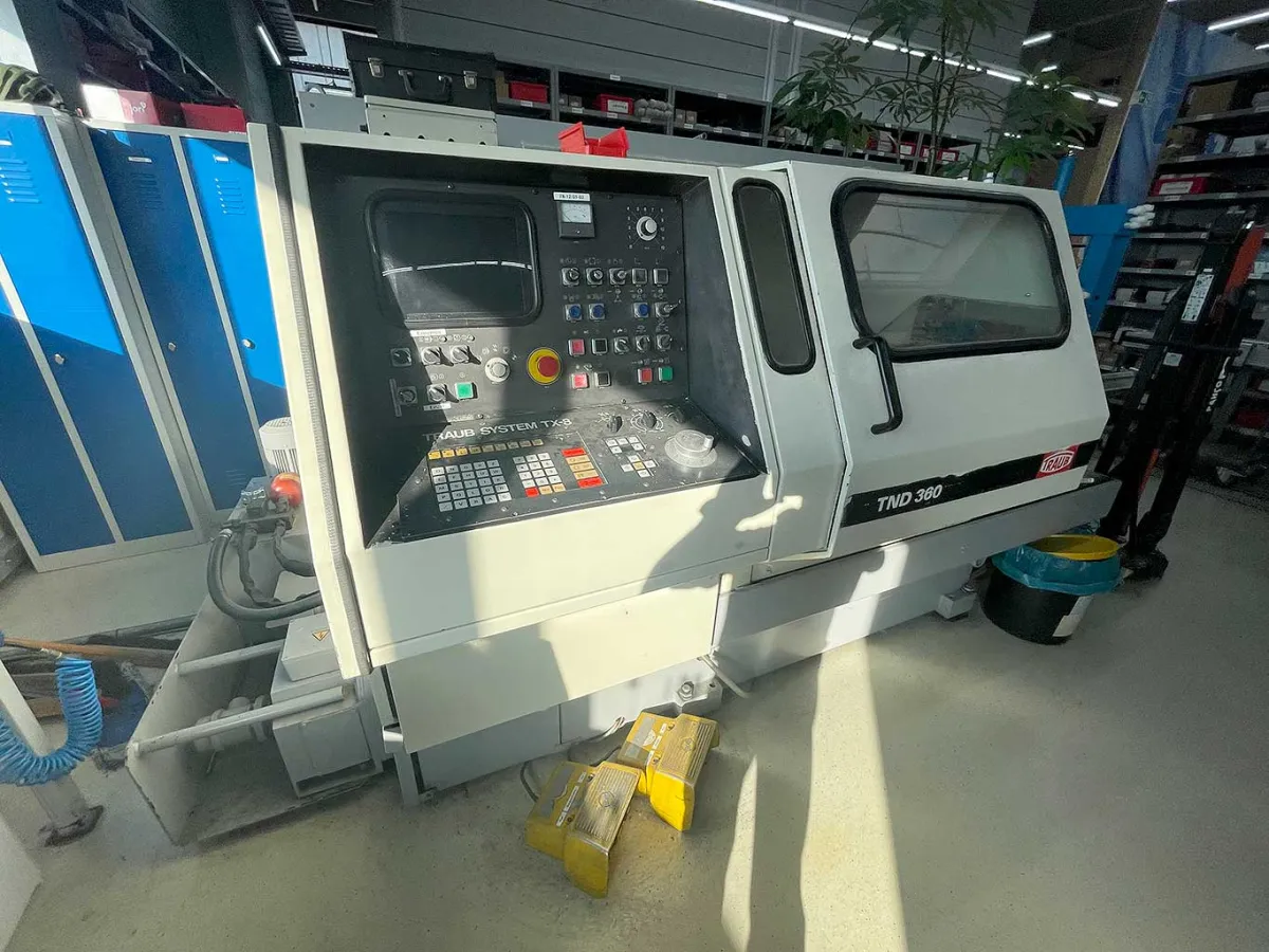 TRAUB TND 360 CNC Drehmaschine