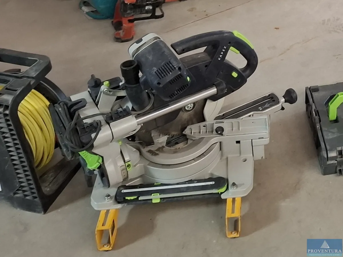 Zug- Kapp-Gehrungssäge FESTOOL KS60E Bj. 2025-05