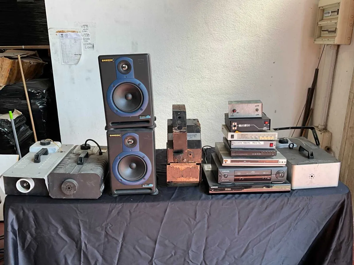 Samson Resolv 65a Verschiedene Audiogeräte, ca. 14 Stücke