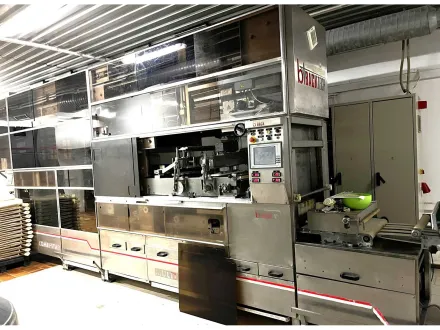 2001 - BackTech - Automatische Bearbeitungslinie für gestempelte Brötchen, Rollen, Semels, Kornspitz – RESALE