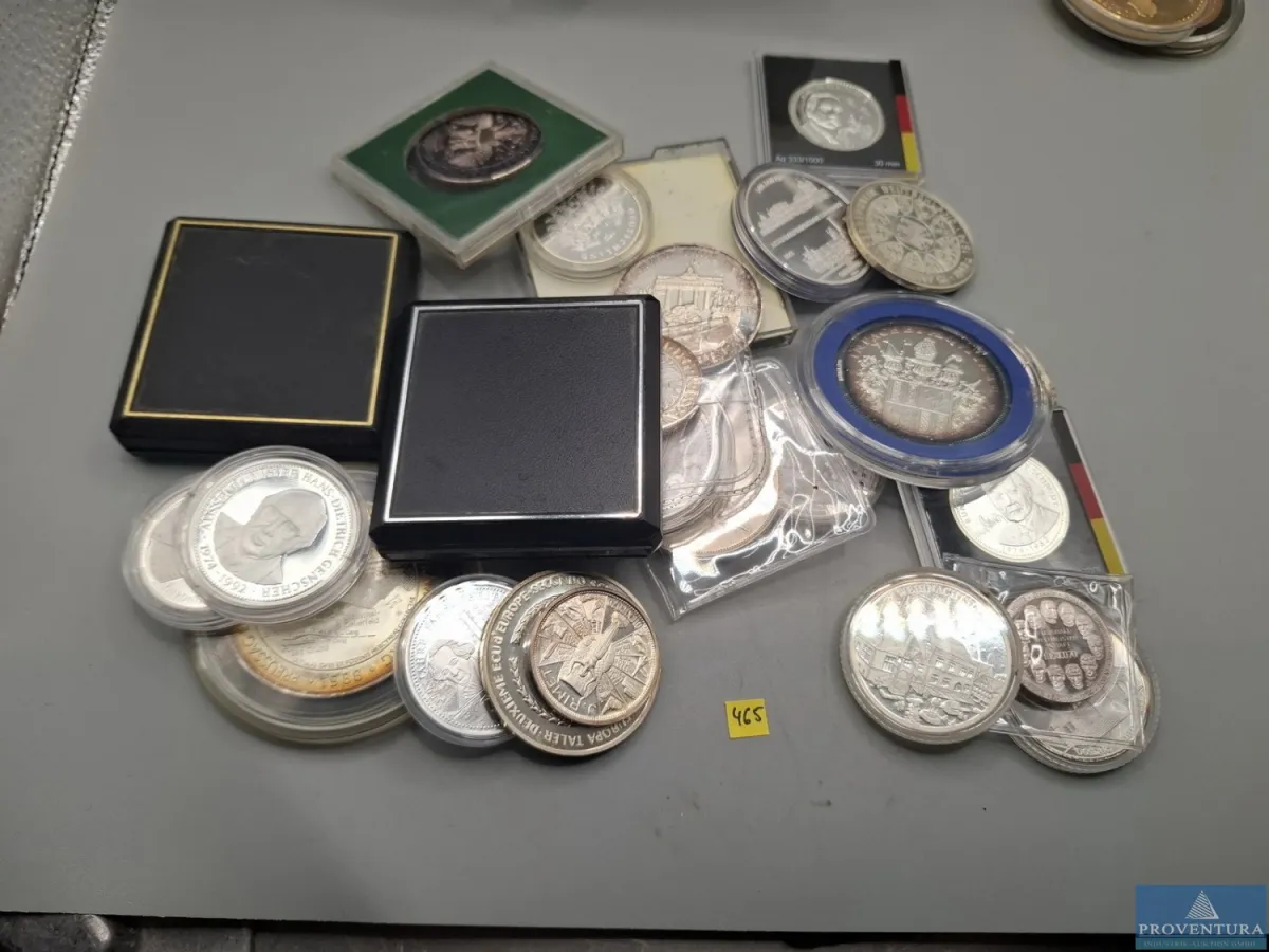 Silbermedaillen 22 Stück gesamt ca. 277.76 gr Fein