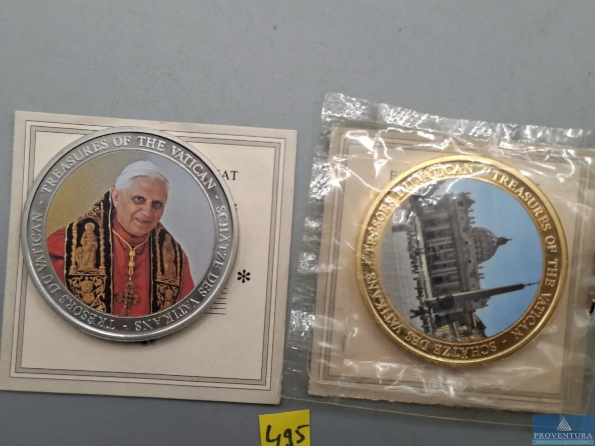 Medaillen Schätze des Vatikan 2x Benedikt XVI