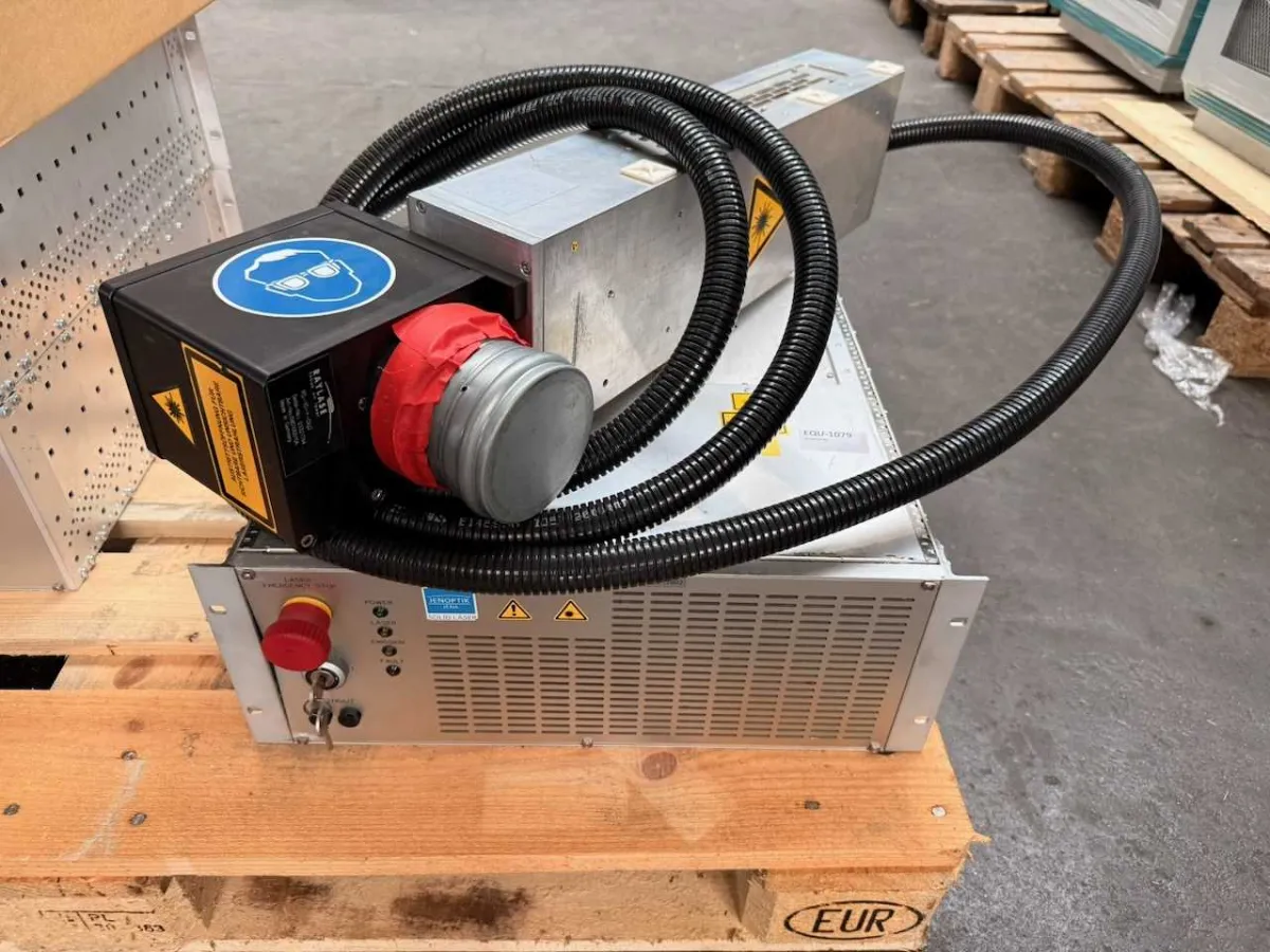 JENOPTIK JOL-D8.1-S / ILZ LBS 02/C / RS-10-Y-DIG2 Laser-System mit Strahlquelle und Scanner