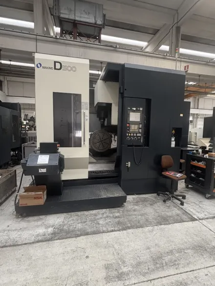 Makino D500 5-Achs-Bearbeitungszentrum – RESALE