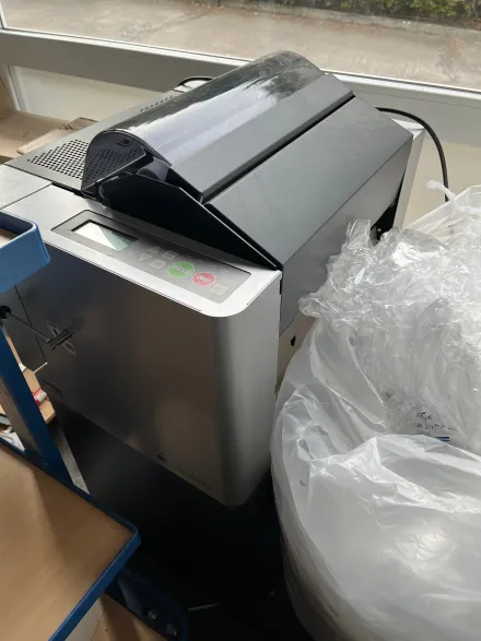 Alm 3222 Laminating Machine – RESALE