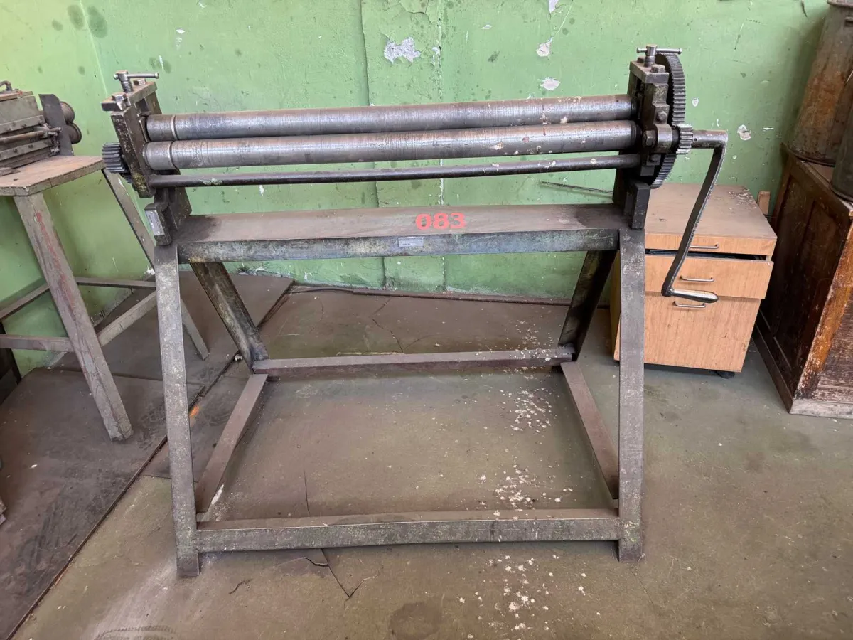 Plattenwalzmaschine (manuelle Gleitwalze)