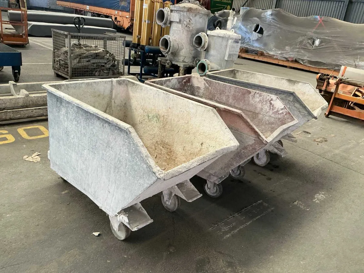 Rollcontainer (3x)