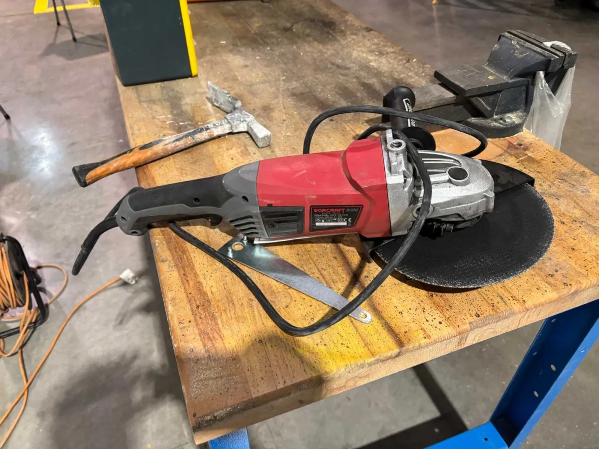 2020 - Worcraft - AGM-230H - Winkelschleifmaschine