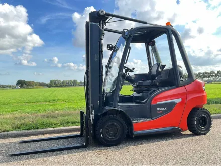 2020 Linde H25T-01 2500KG Löffel Gabelstapler – RESALE