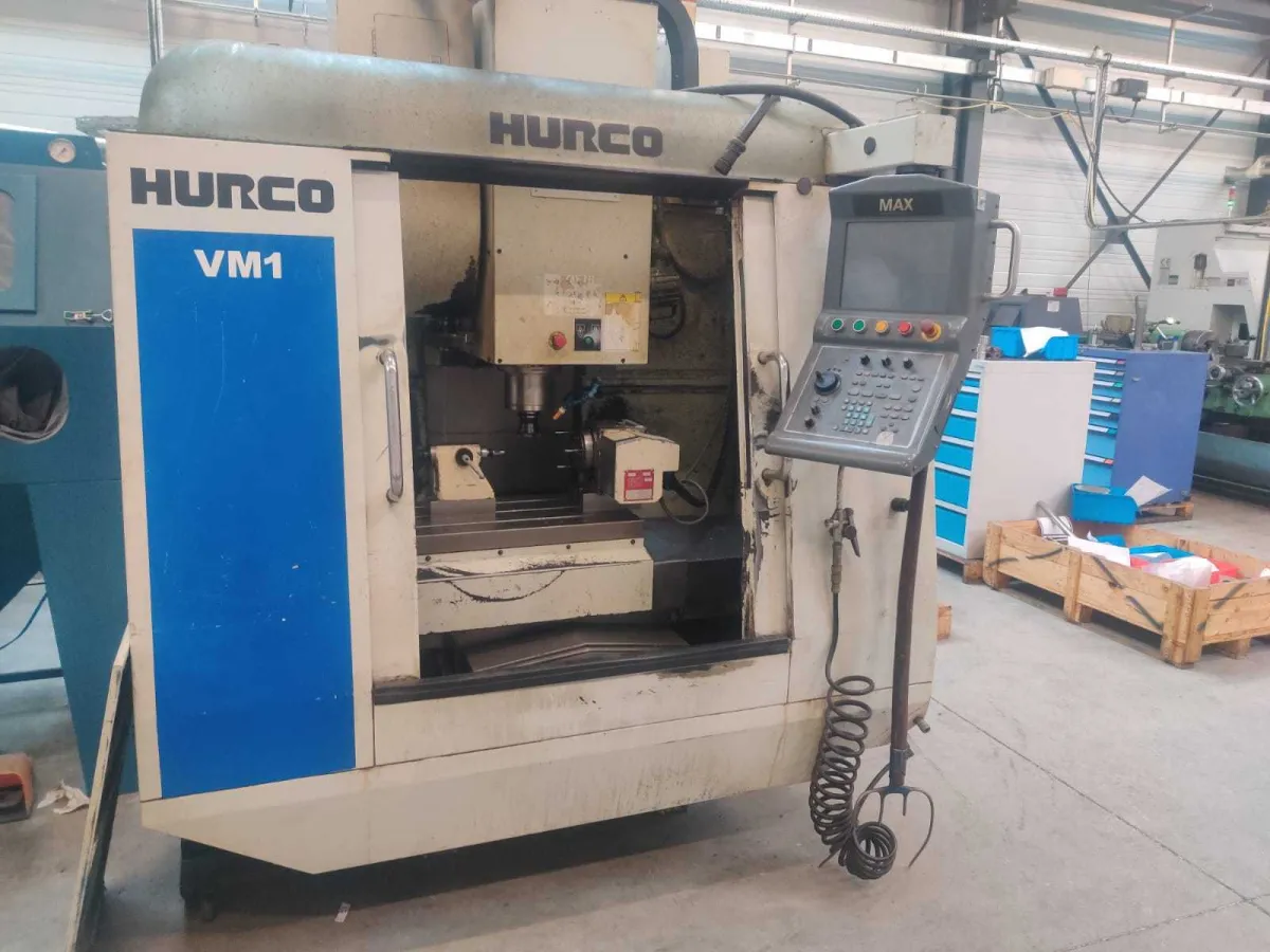 HURCO - 2006 - VM1 - 4-Achs-CNC-Vertikalbearbeitungszentrum