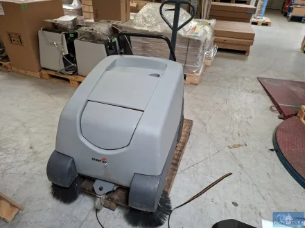 Mitgänger-Kehr-Saugmaschine Elektrisch 900E Basic – RESALE