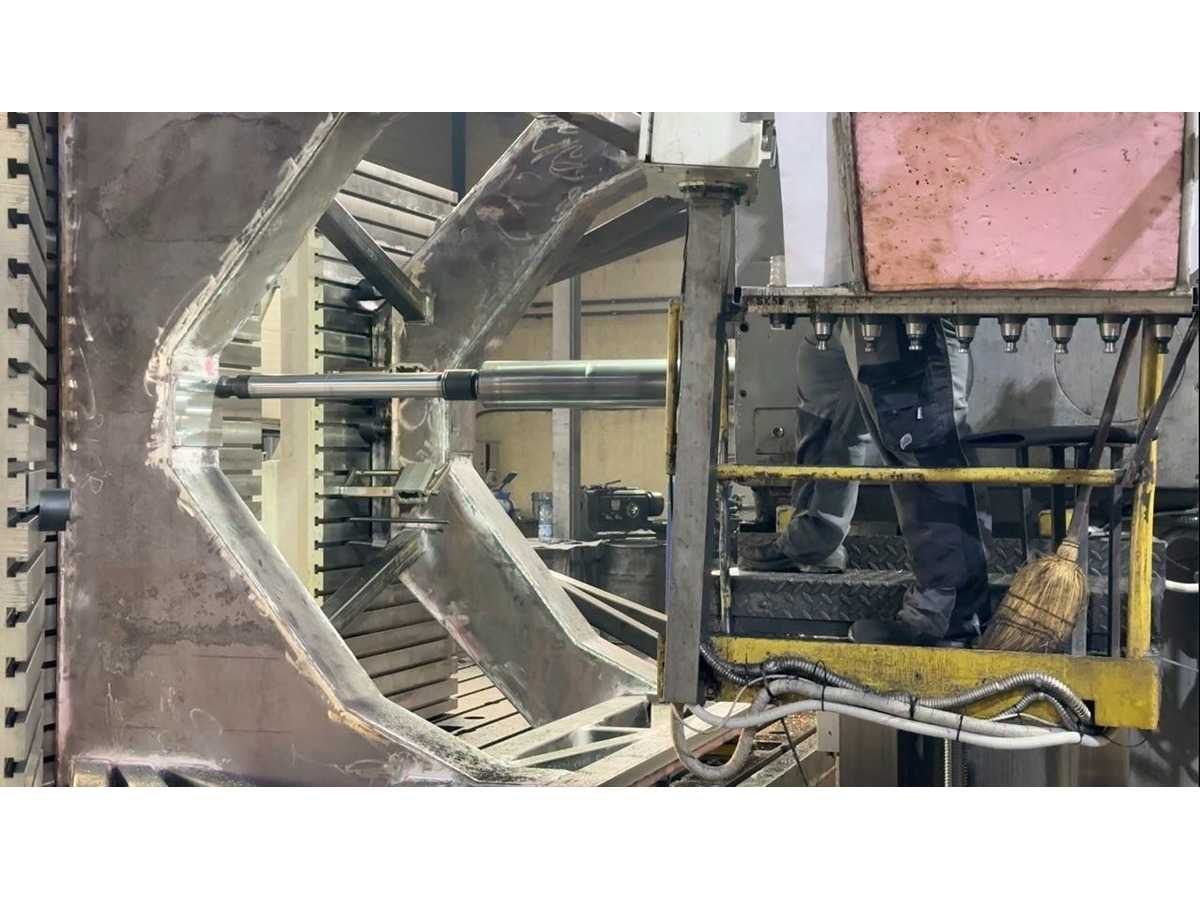Horizontale Bohr- und Fräsmaschine WMW BMF 150