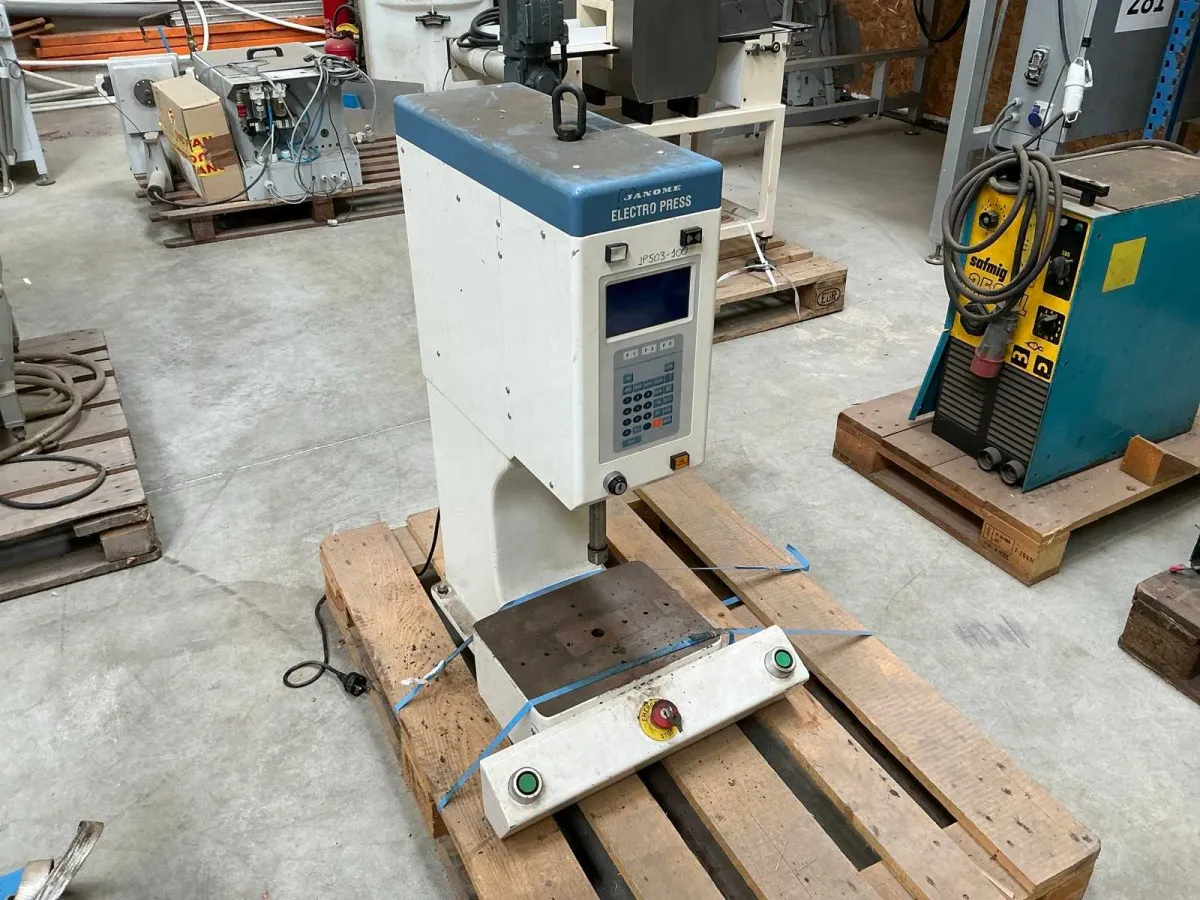 JANOME – Presse