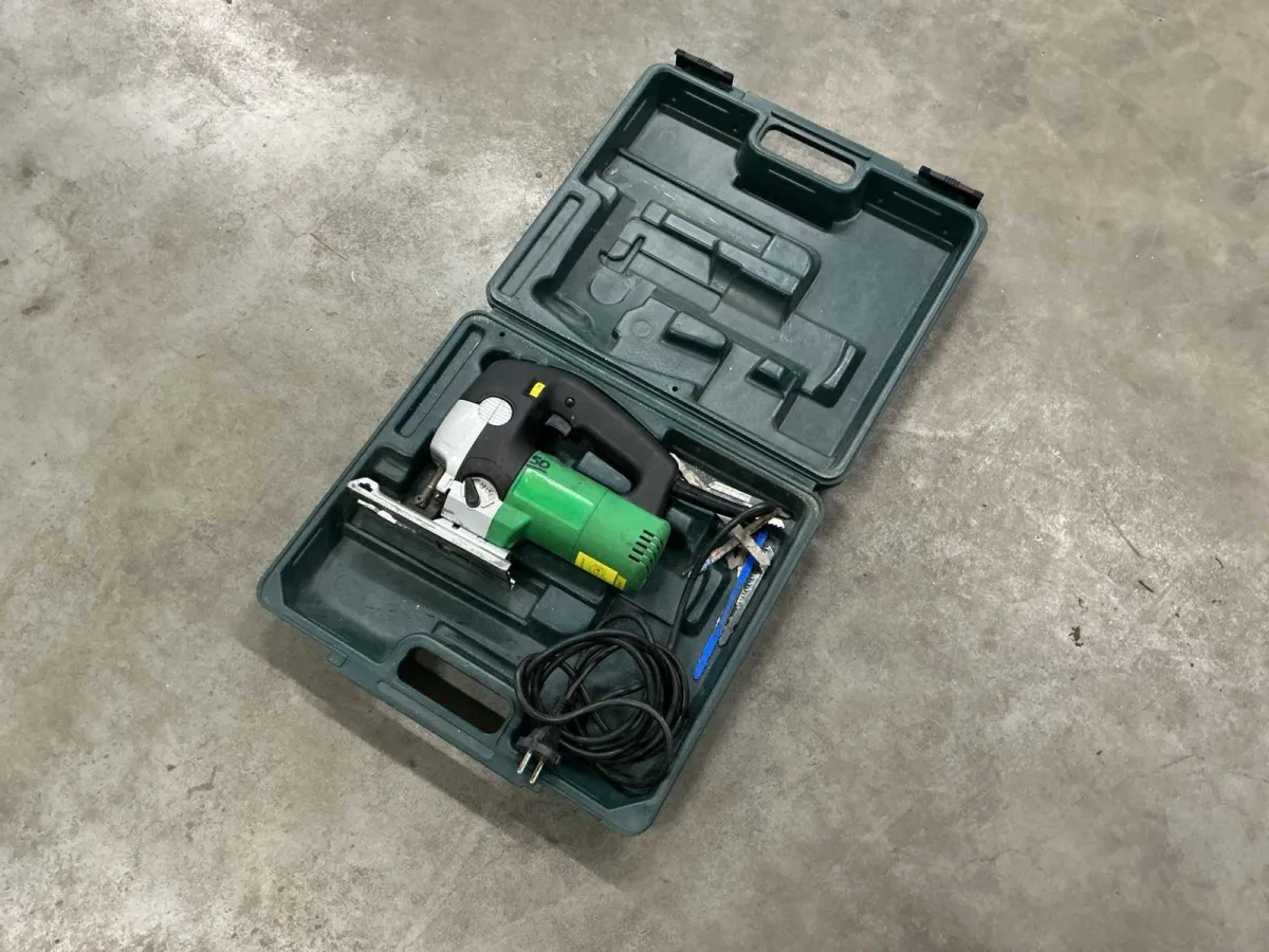 Hitaci CJ 65V2 Puzzle