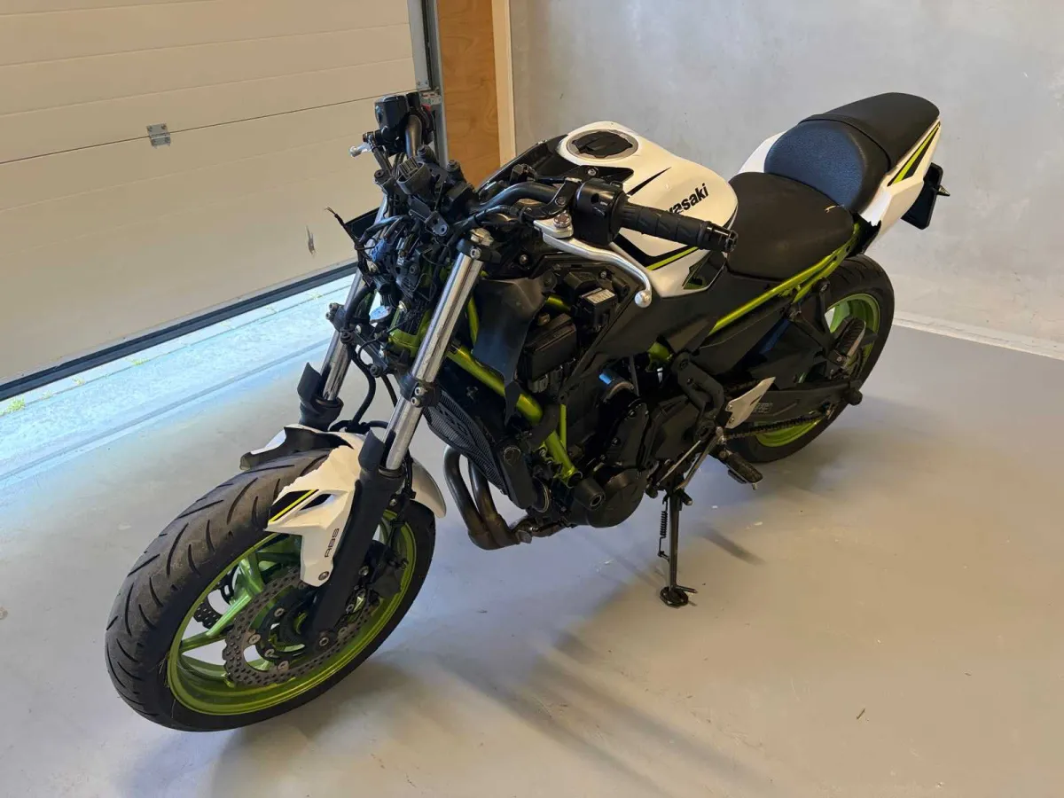 Kawasaki Tour Z650 Motorrad
