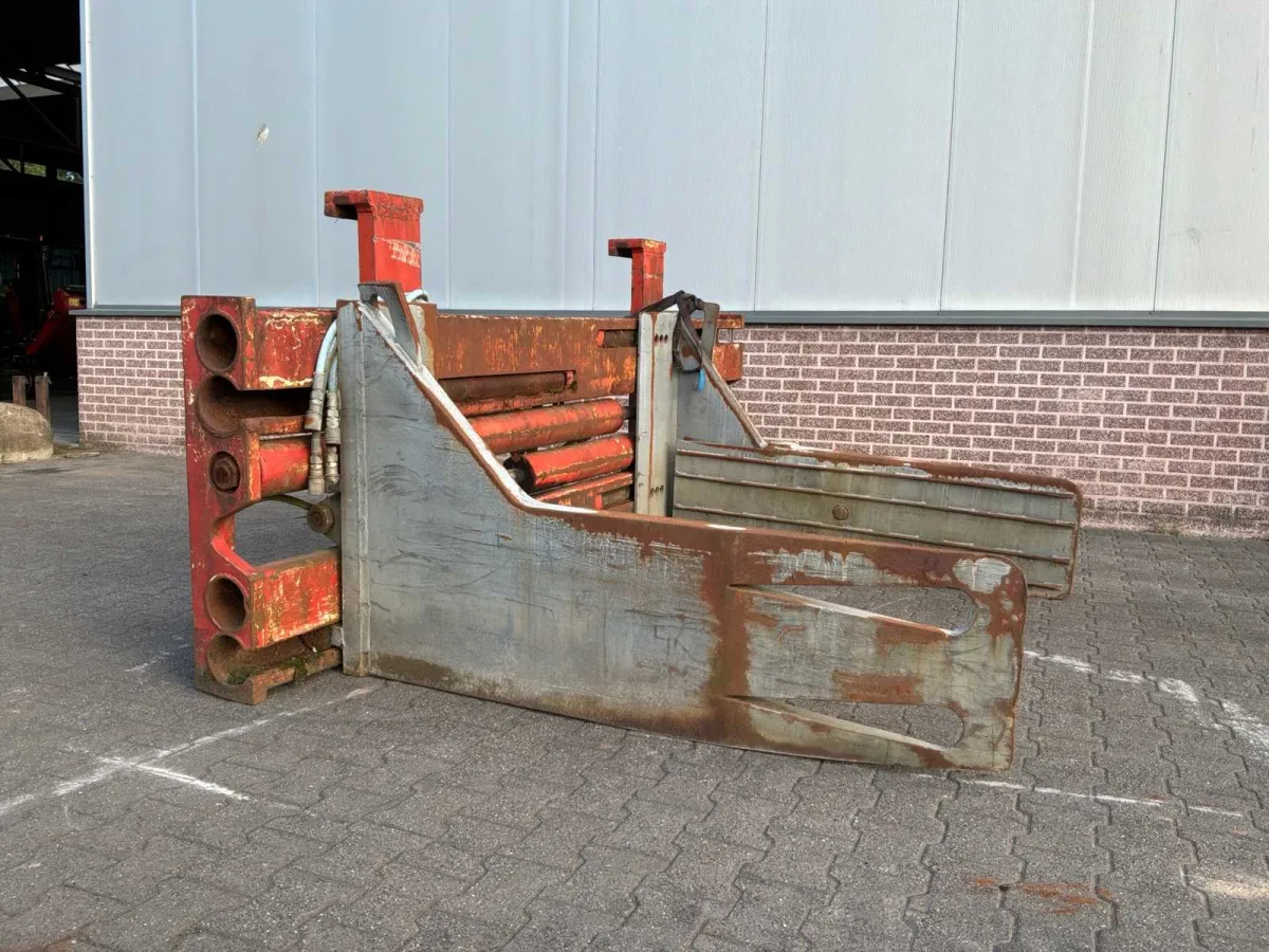 1989 Auramo P 800 L Hydraulische Papierballenklemme