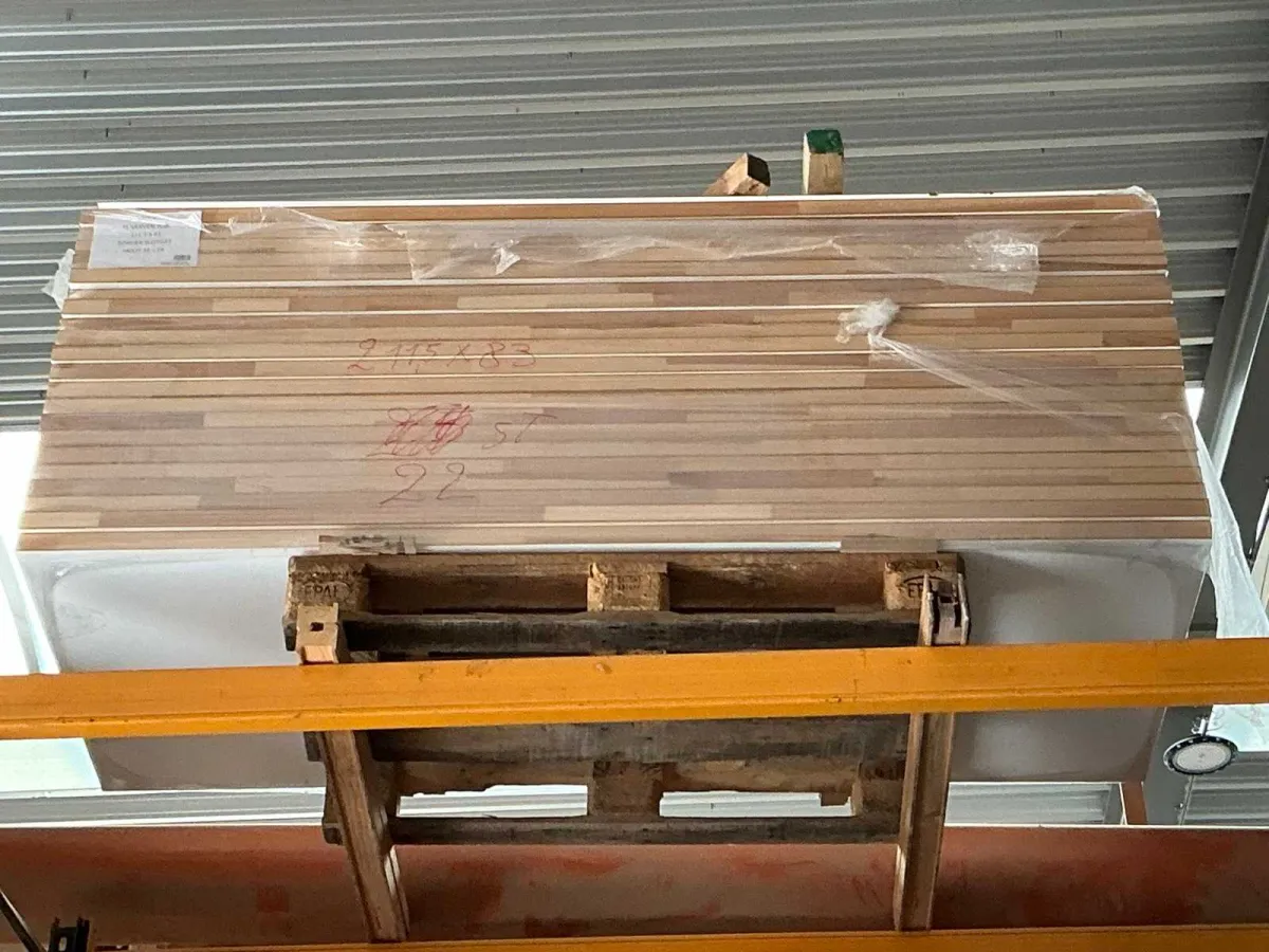 Türpanel des Tubetrowel-Malers (22x)