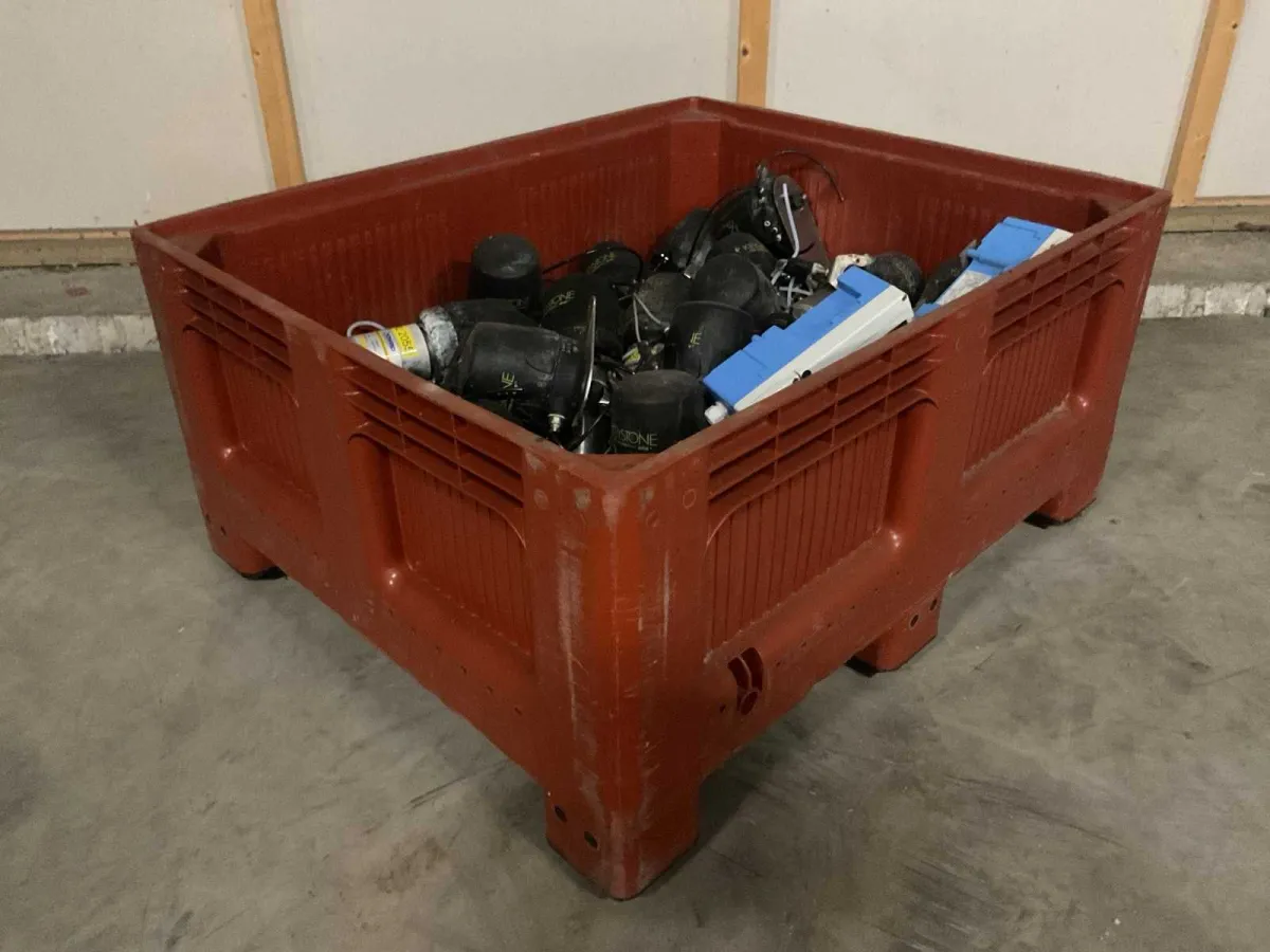 Novap/Keystone 9802 Charge verschiedener pneumatischer Prozessventile