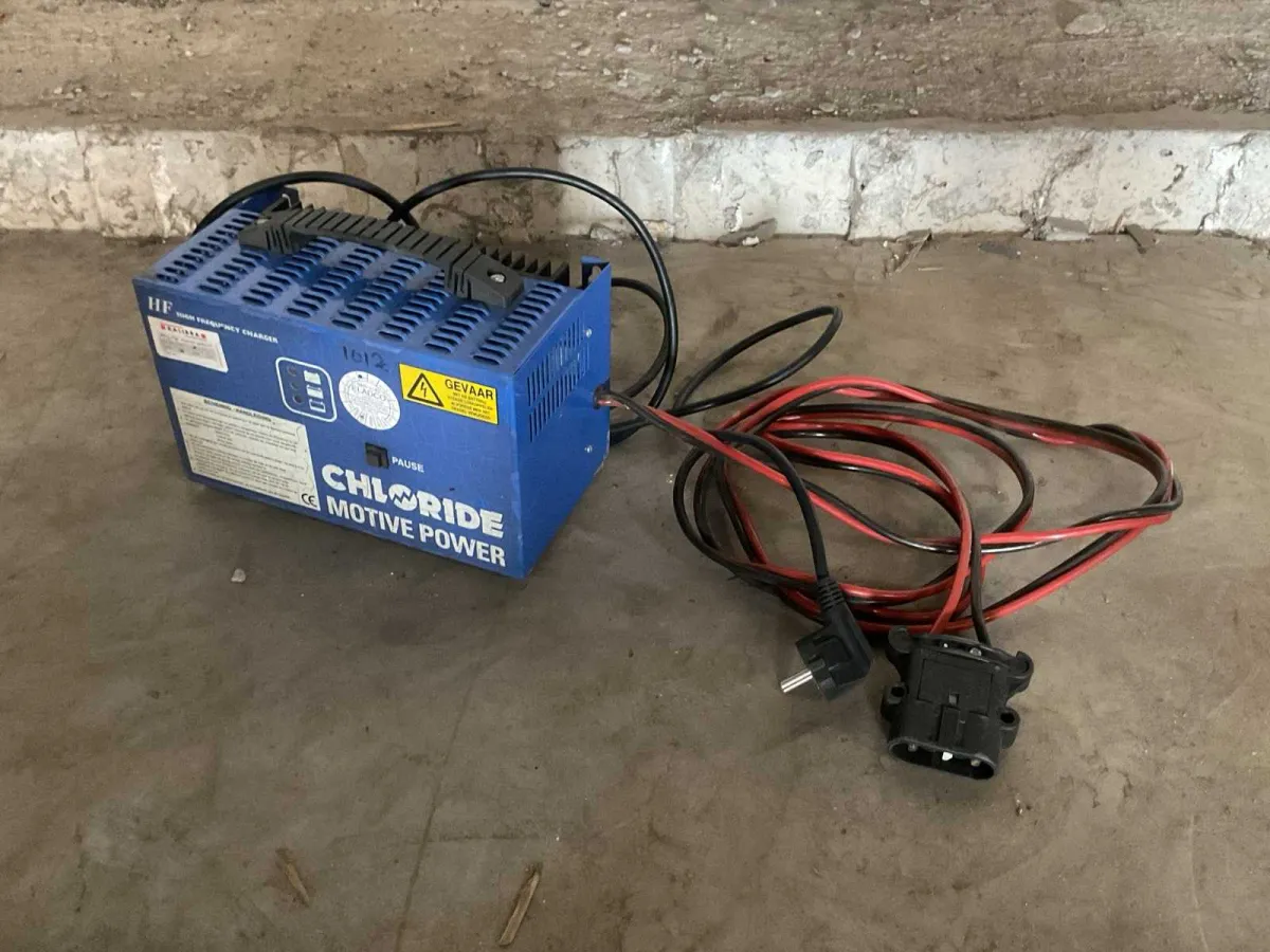 Chloridantriebsbatterienladegerät