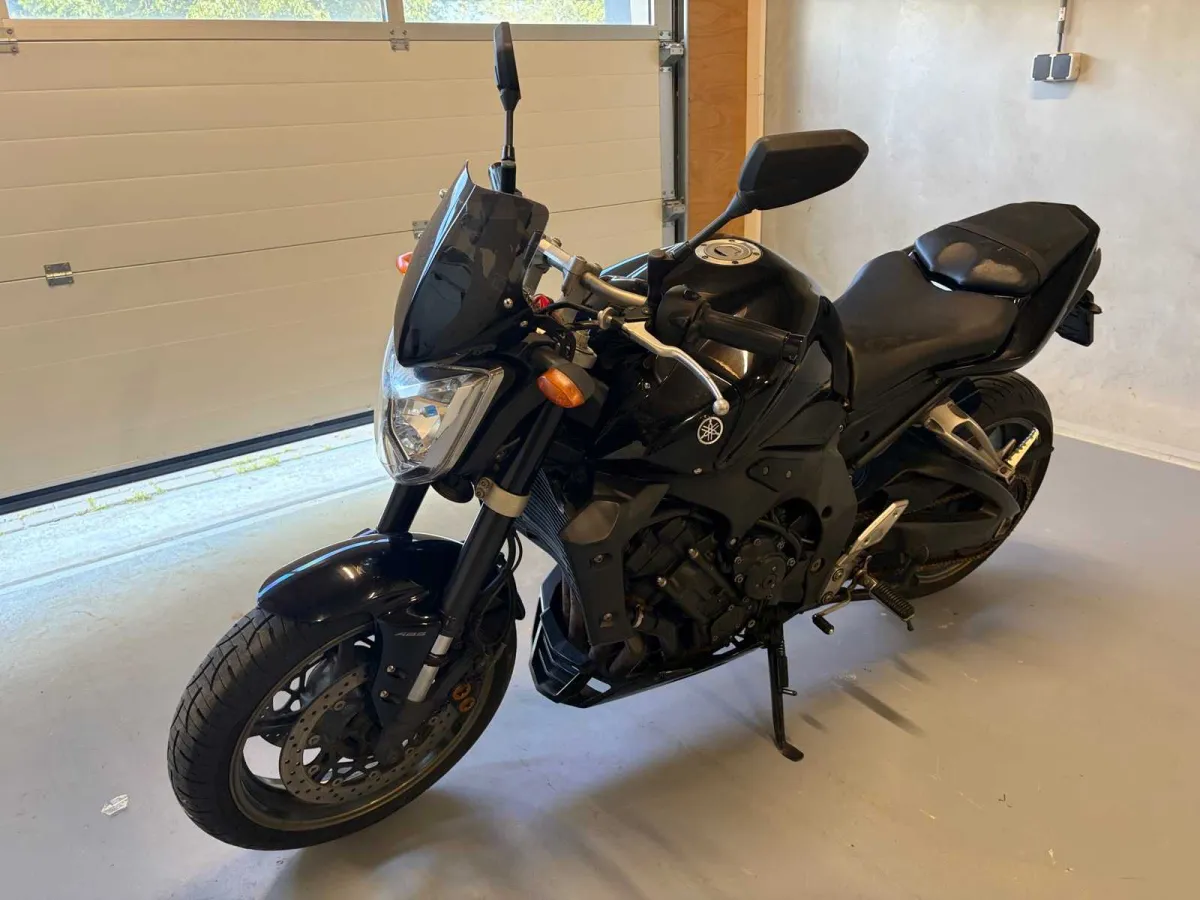 Yamaha Tour FZ1-N ABS Motorrad