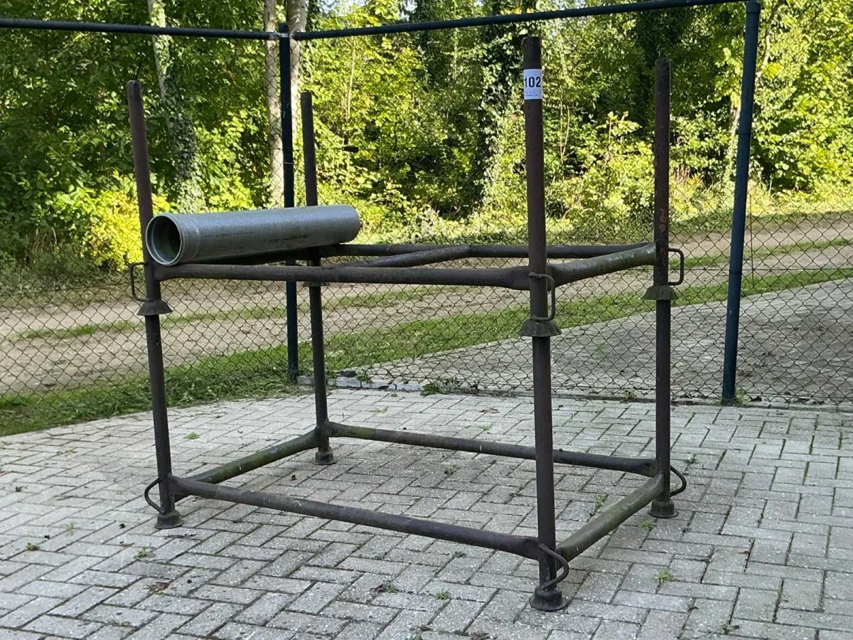 Metall-Stapelstand (6x)