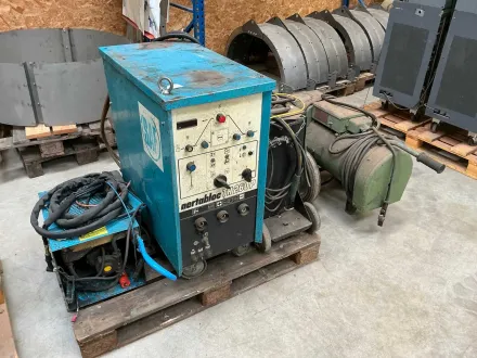 Schweißstationen (3x) – RESALE