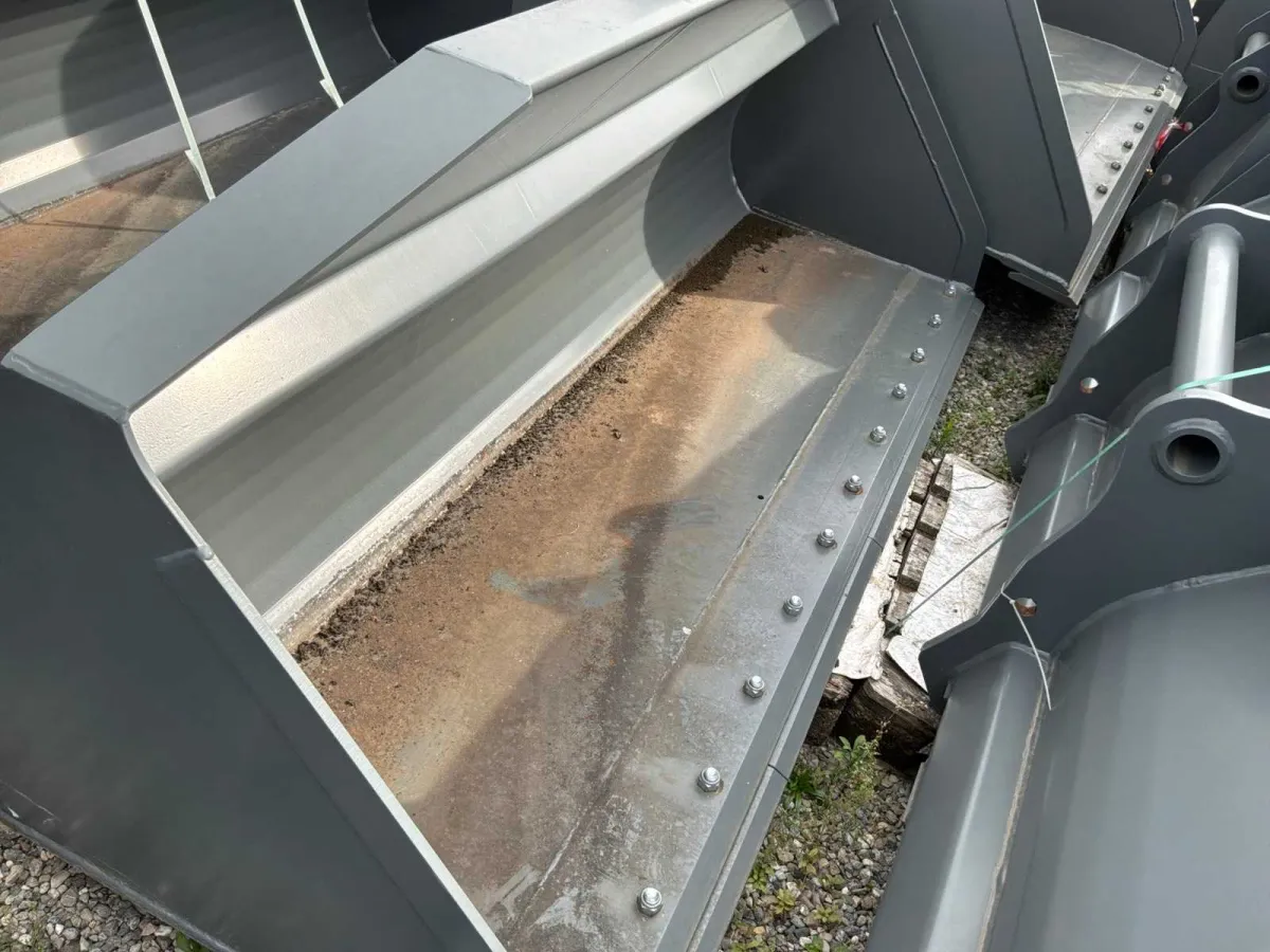 KRAMER - WS 2500 - Erdschaufel