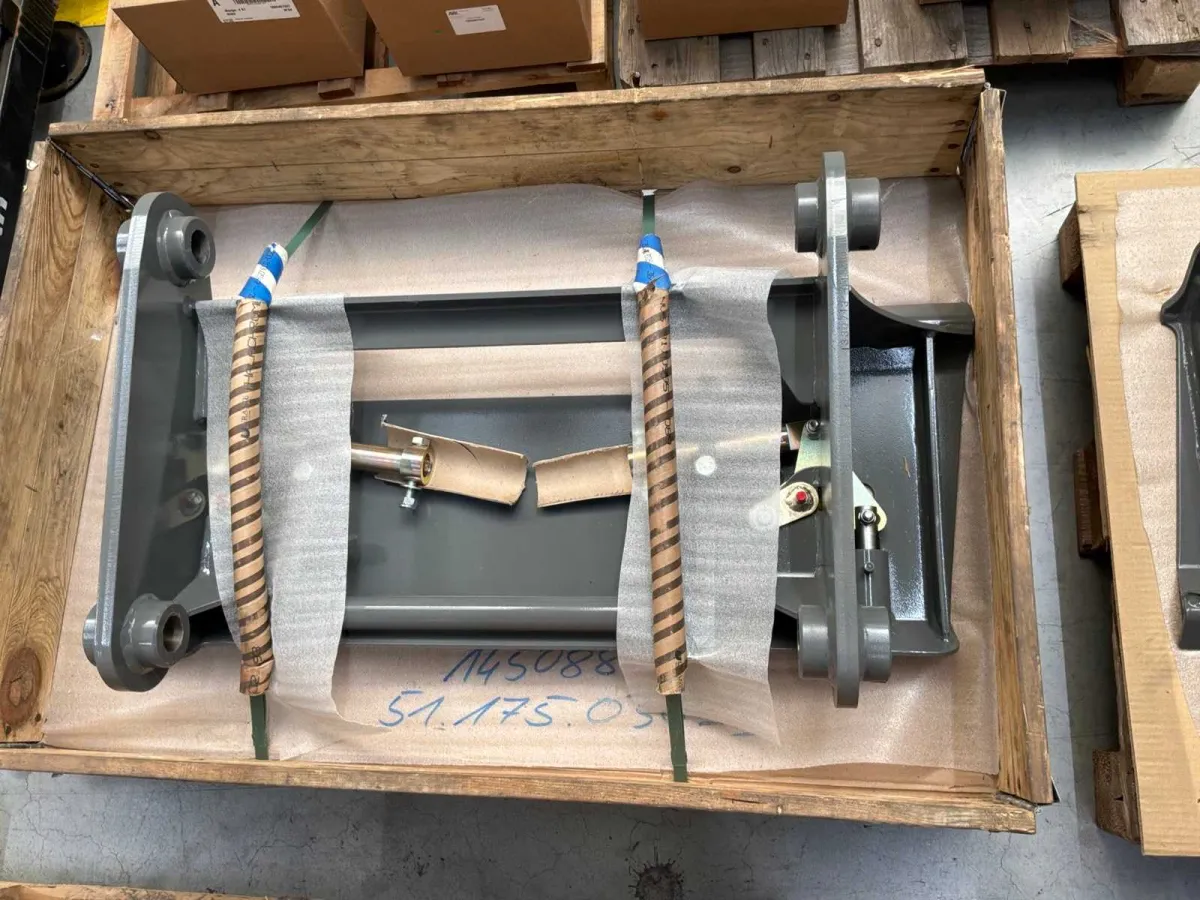 KRAMER - Skid Steer 349-01 - Anbauplatte