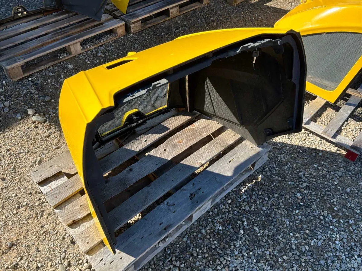 KRAMER - Baumaschinenhaube - Verschiedene Konstruktionen