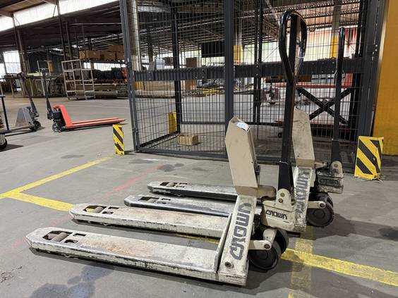 CROWN Handhubwagen mit Waage
