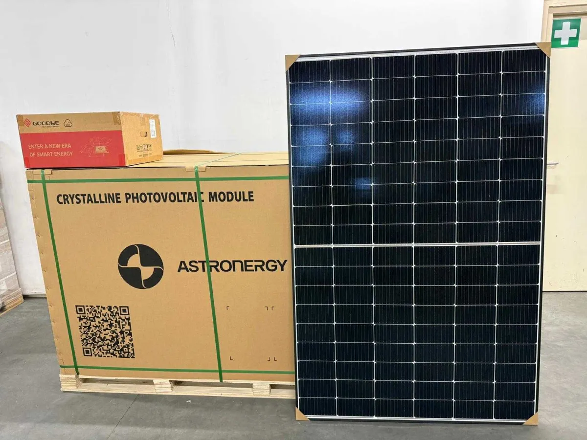 Astronergy – Set mit 36 Solarpanels (420 WP) – Goodwe 15kW-Wechselrichter