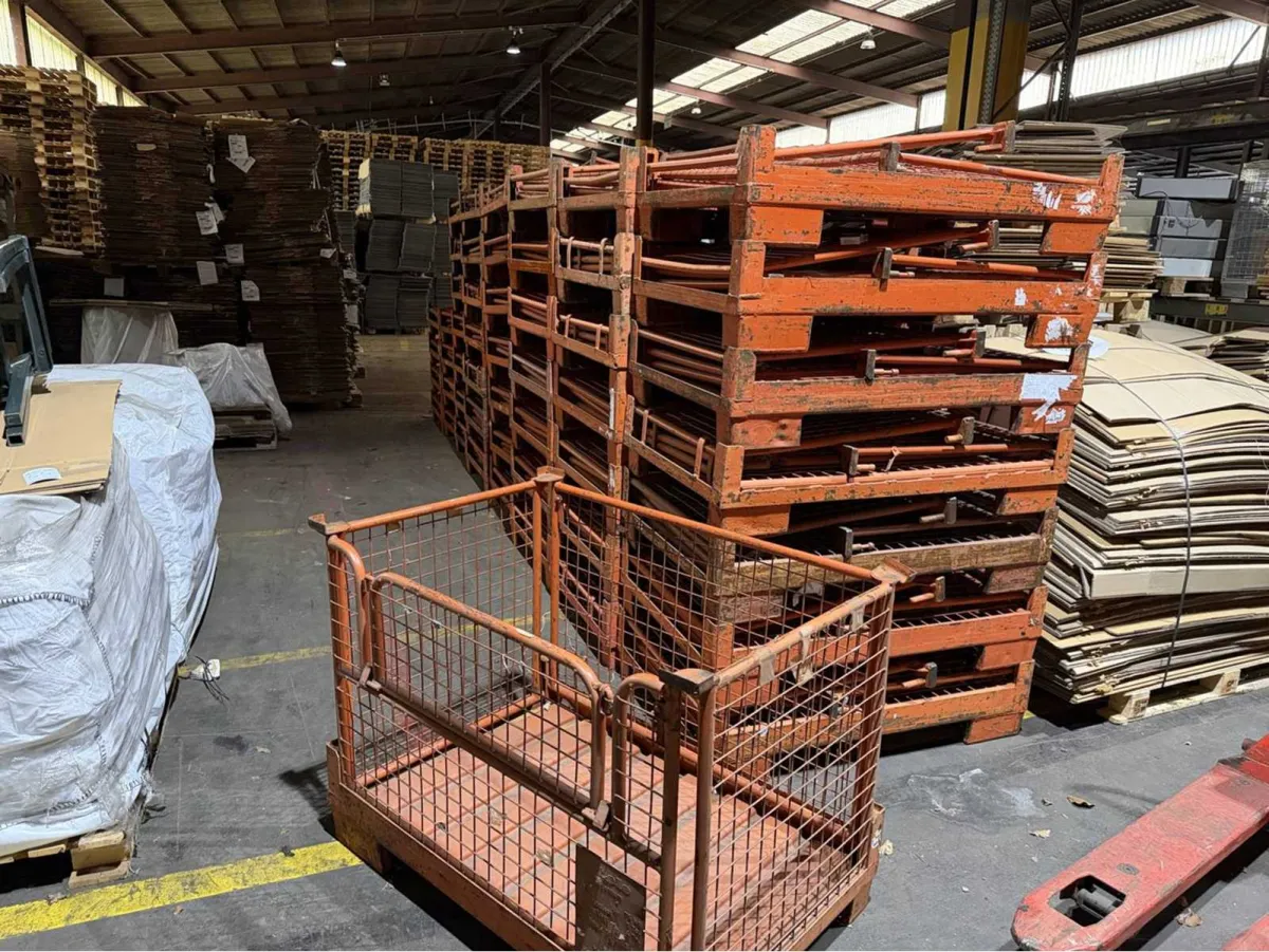 Hesonwerk faltbare Gitterbehälter