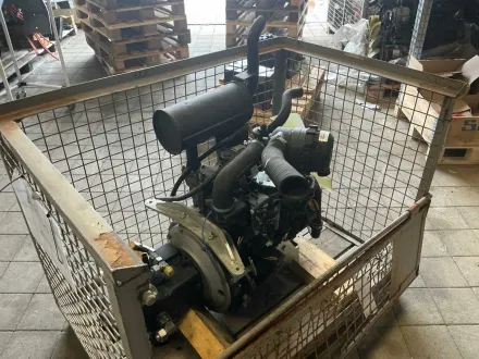 YANMAR 3TNV82A-BNNKR Dieselmotor – RESALE