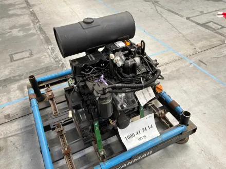 YANMAR - 4TNV88-BKNKR2 - 4-Zylinder-Dieselmotor – RESALE