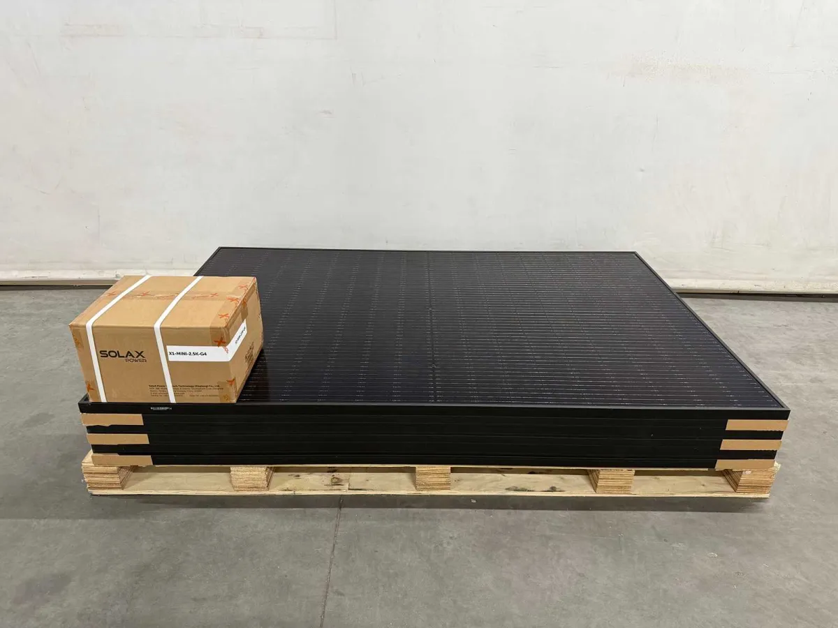 Longi – Set aus 6 Solarpanels (410 WP) – Solax 2,5 kW Wechselrichter