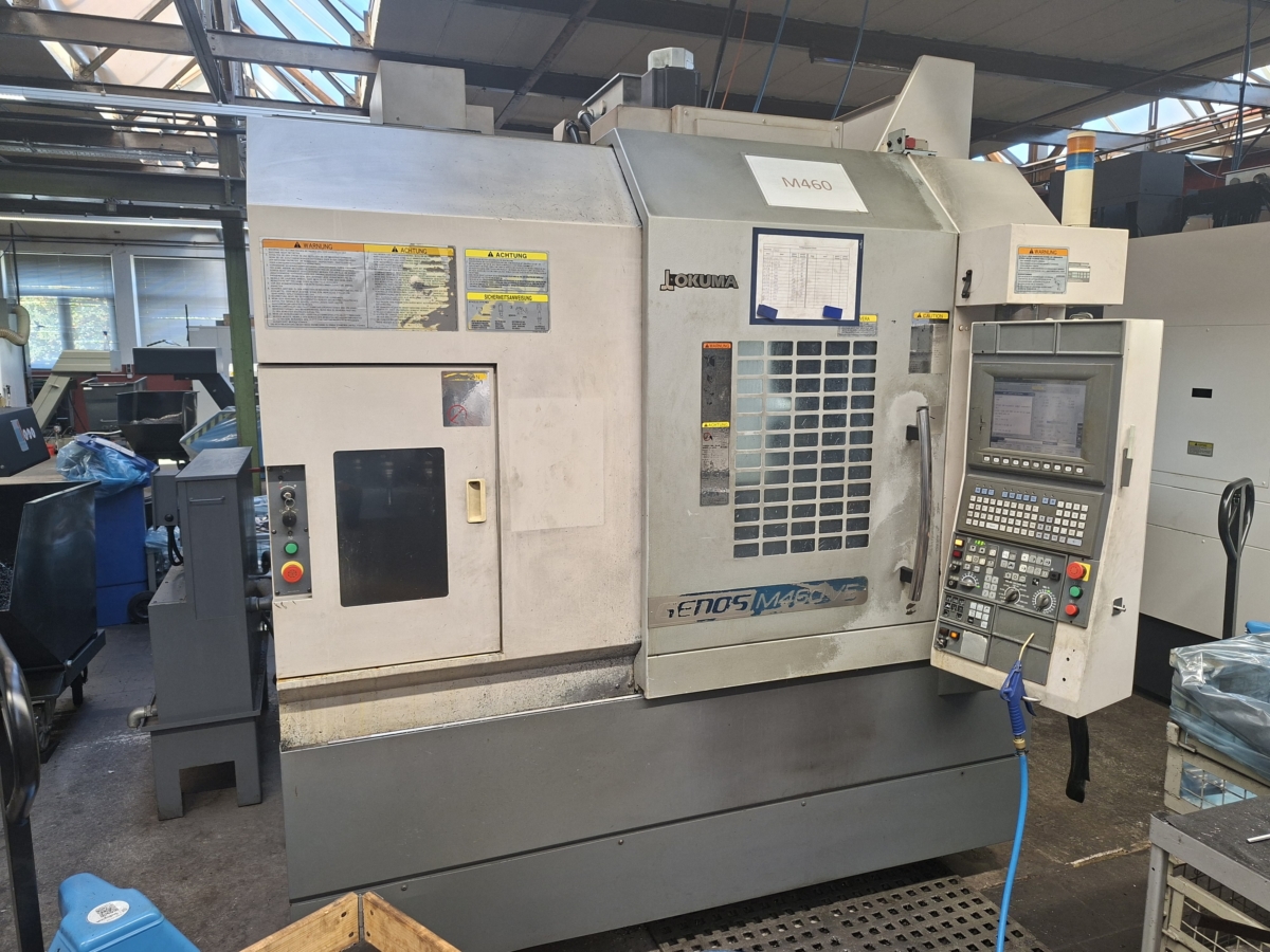 OKUMA Genos M 460 VE Bearbeitungszentrum - Vertikal