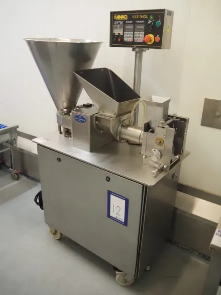 Anko mobile dumpling machine, model: HLT-700XL, se – RESALE