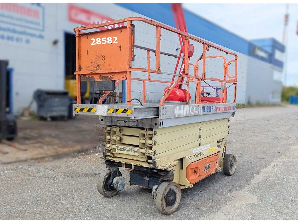 #28582 - JLG - 3246ES Bj 2005 - Scheren-Arbeitsbühne