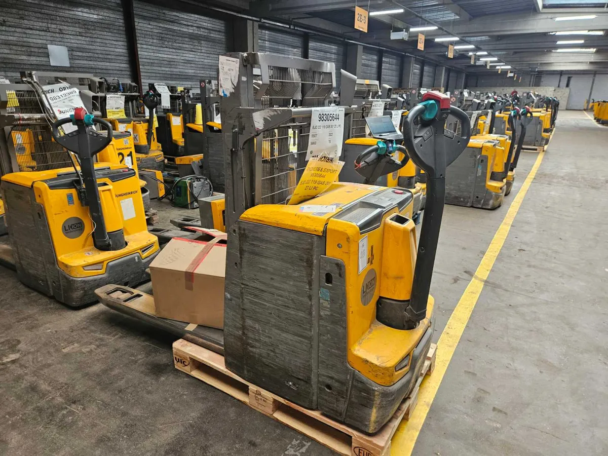 Jungheinrich - 2021 - EJD 222 119 GAB 201 ZT LI PC - Elektrischer Stacker