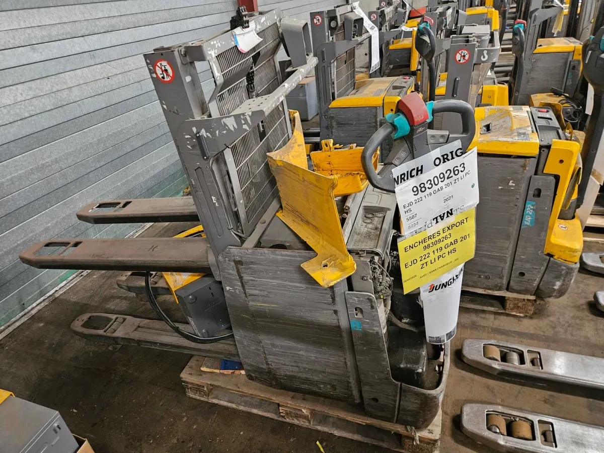 JUNGHEINRICH - 2021 - EJD 222 119 GAB 201 ZT LI PC HS - Elektrischer Stacker