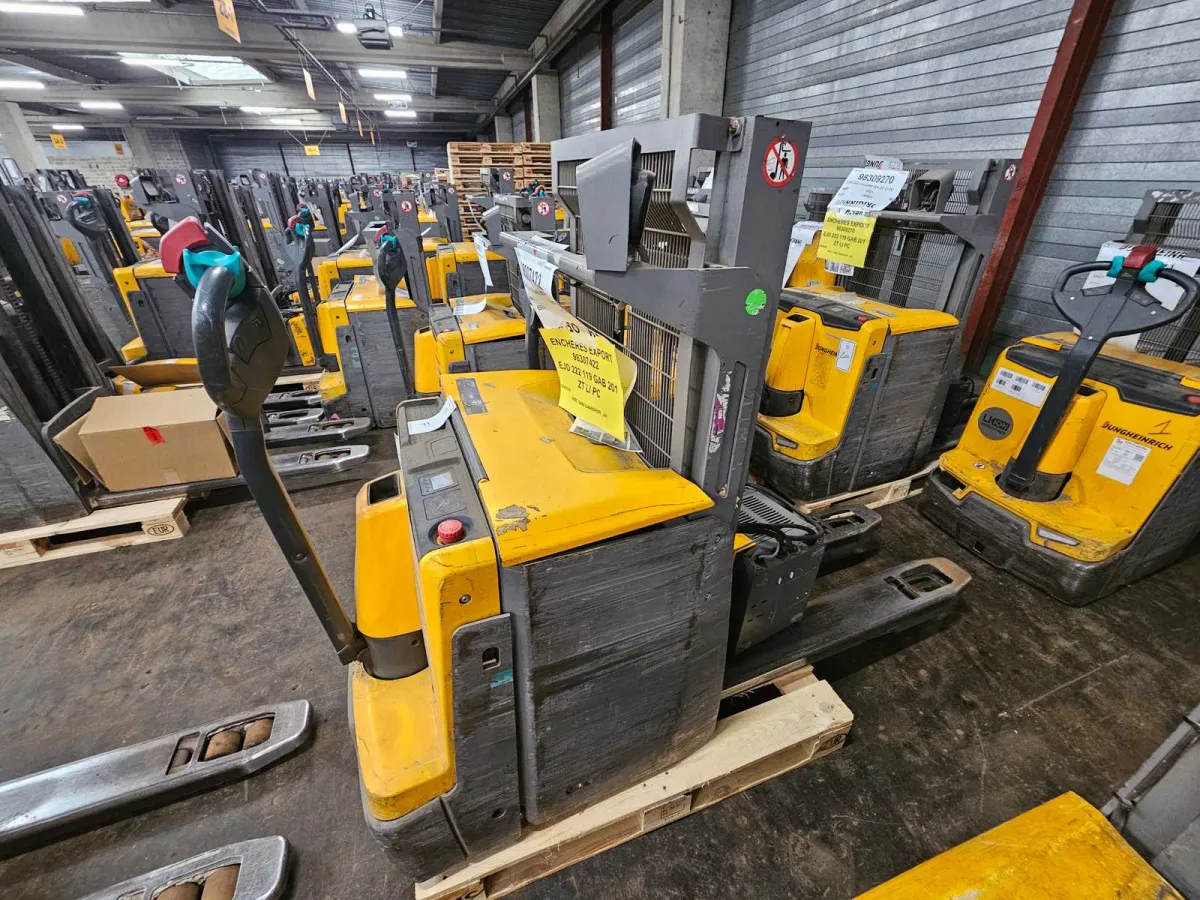 Jungheinrich - 2021 - EJD 222 119 GAB 201 ZT LI PC - Elektrischer Stacker