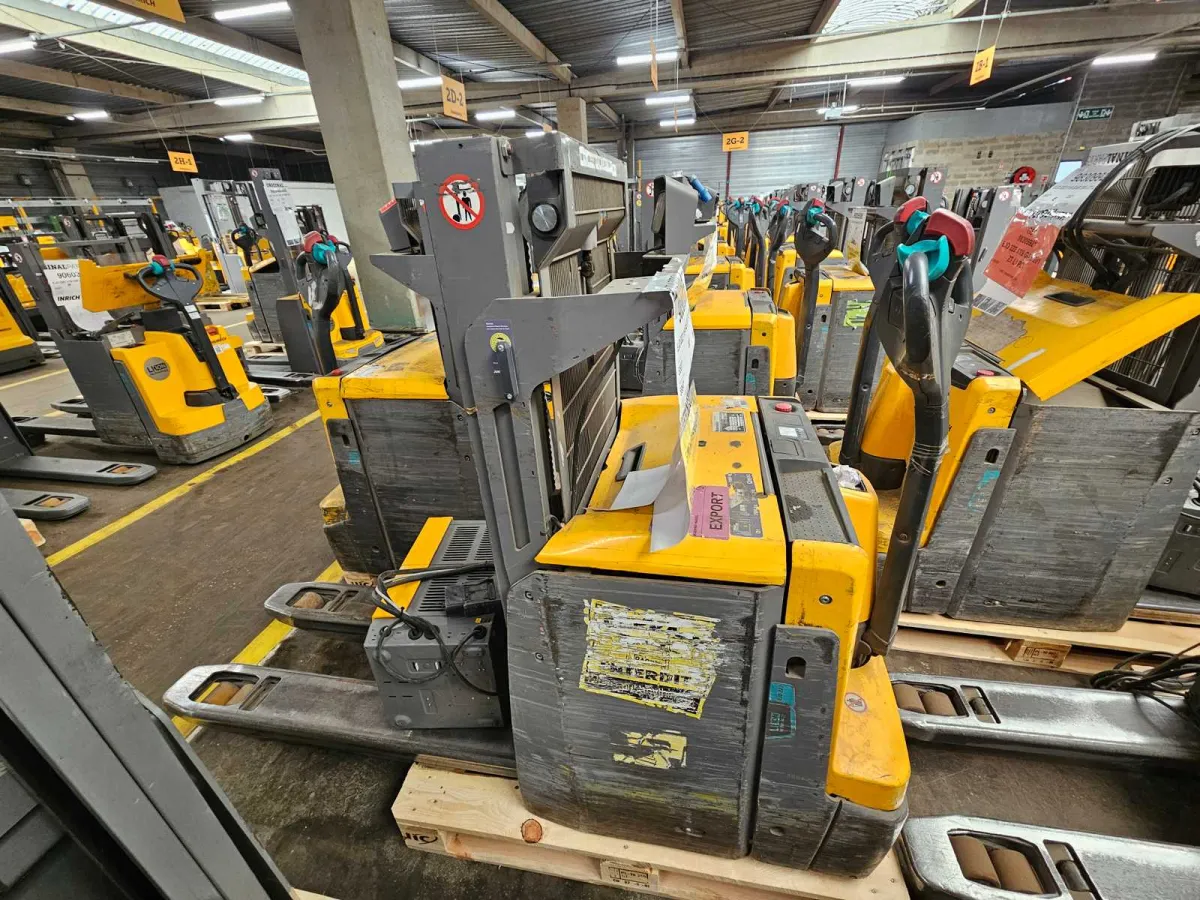 Jungheinrich - 2021 - EJD 222 119 GAB 201 ZT LI PC - Elektrischer Stacker