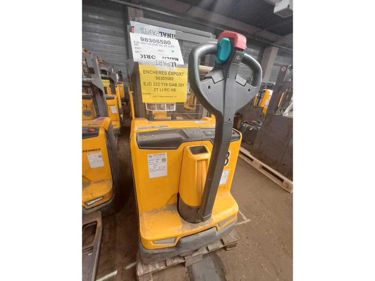 JUNGHEINRICH - 2021 - EJD 222 119 GAB 201 ZT LI PC HS - Elektrischer Stacker