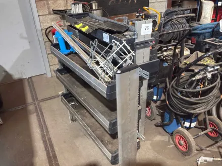 Lagersysteme für Transporter – RESALE