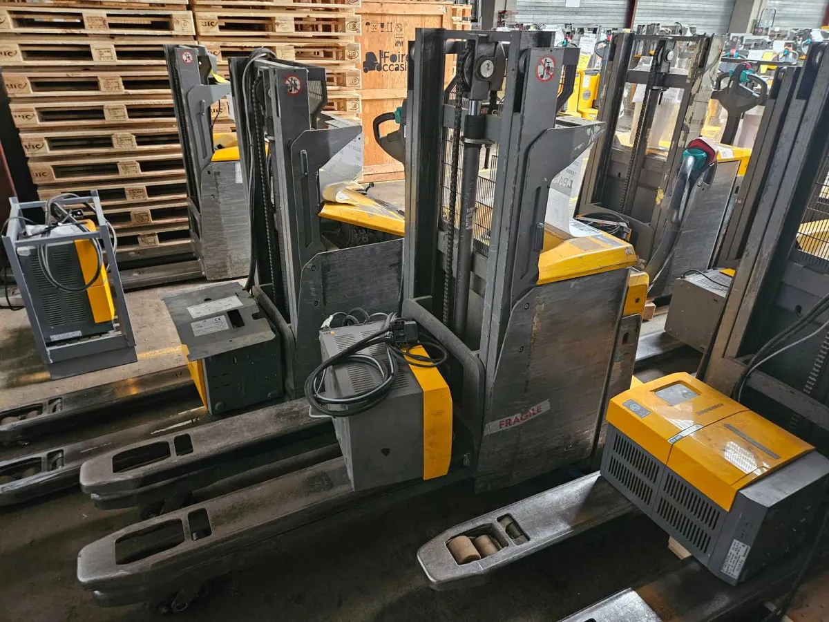 JUNGHEINRICH - 2021 - EJD 222 LI 201ZT - Elektrischer Sctabel
