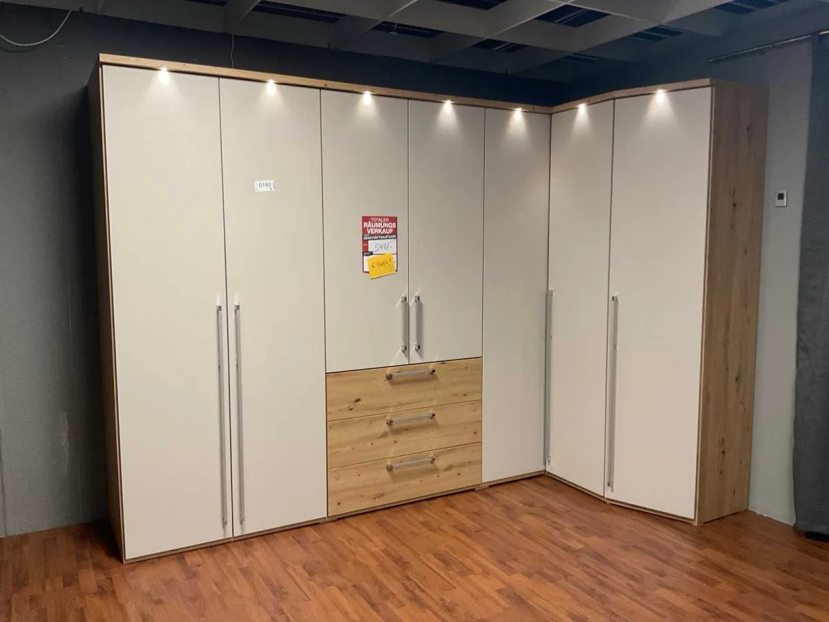 Horizont 100 - Eck-Kleiderschrank