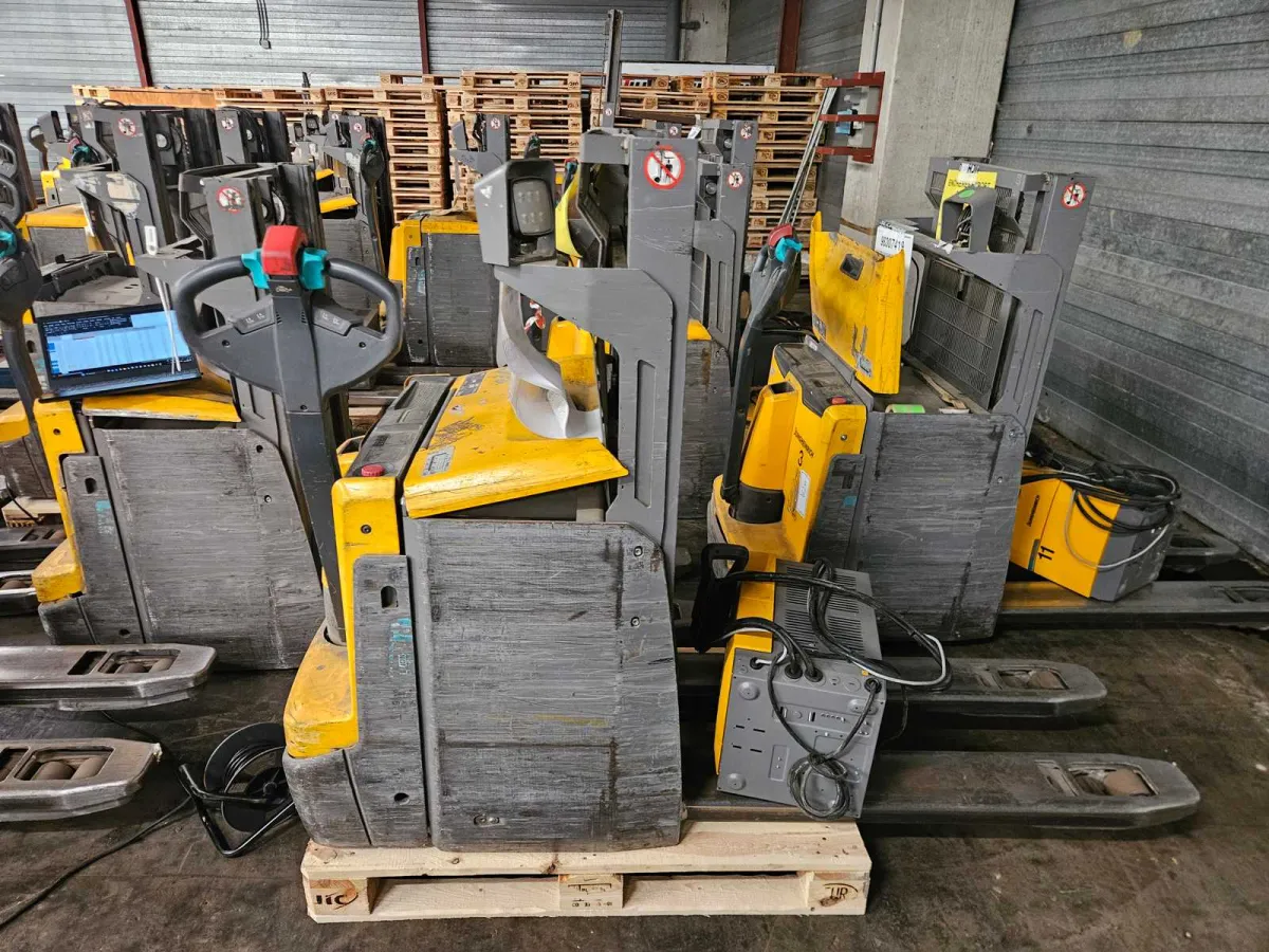 Jungheinrich - 2021 - EJD 222 119 GAB 201 ZT LI - Elektrostapler