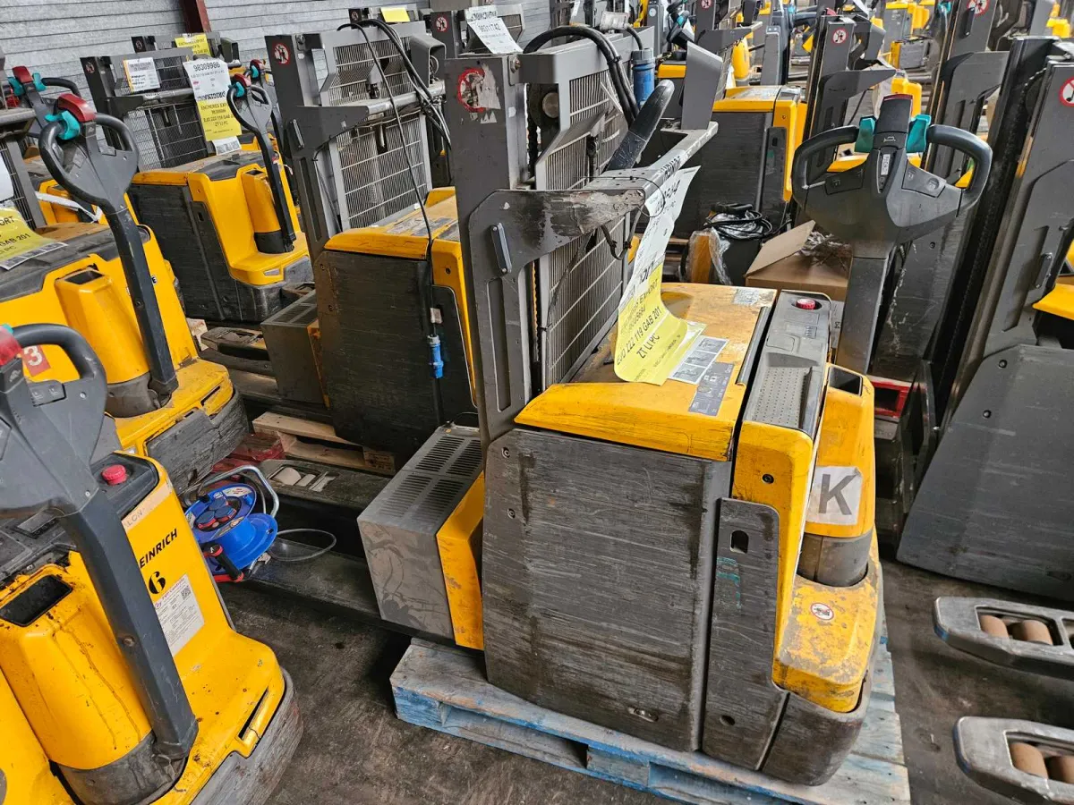 Jungheinrich - 2021 - EJD 222 119 GAB 201 ZT LI PC - Elektrischer Stacker