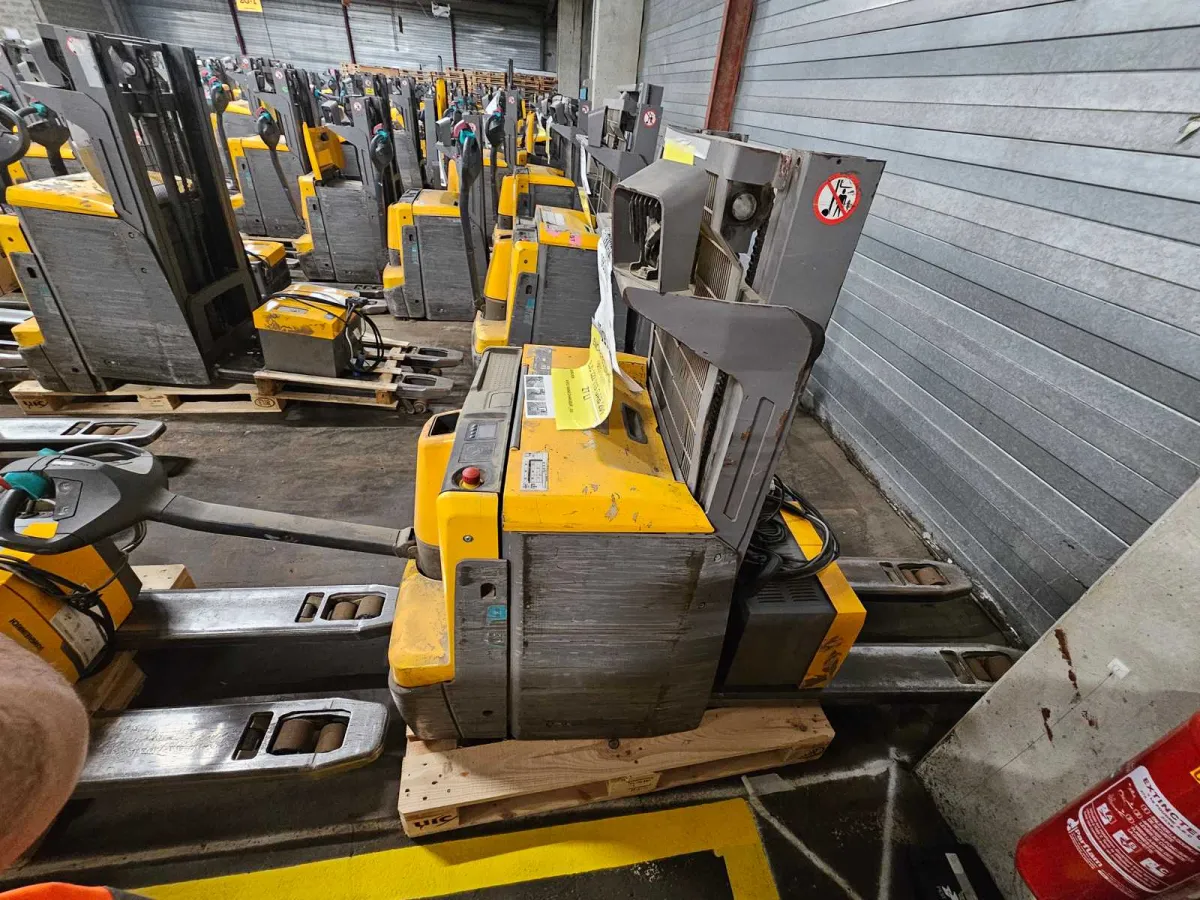 Jungheinrich - 2021 - EJD 222 119 GAB 201 ZT LI - Elektrostapler